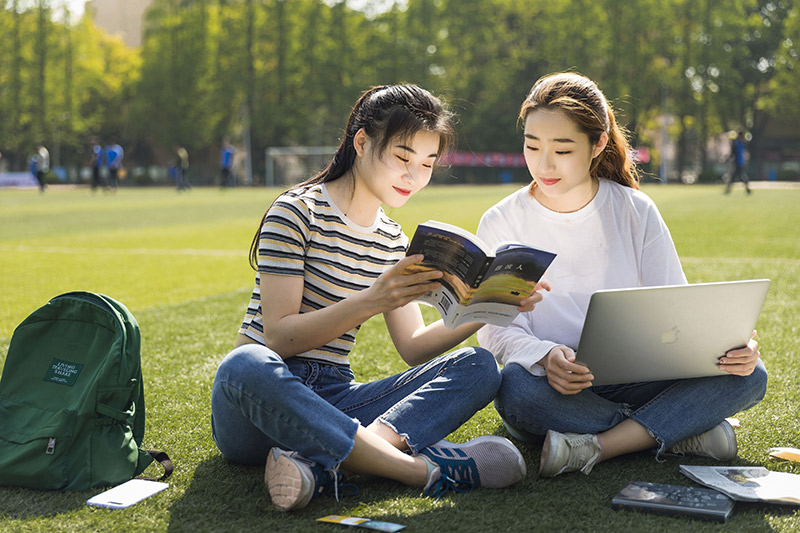 
                                        ทุนเรียนต่อจีน ป.ตรี 1+4-ทุนเรียนจีนไม่ต้องมีพื้นฐานก็ยื่นสมัครได้ 2568